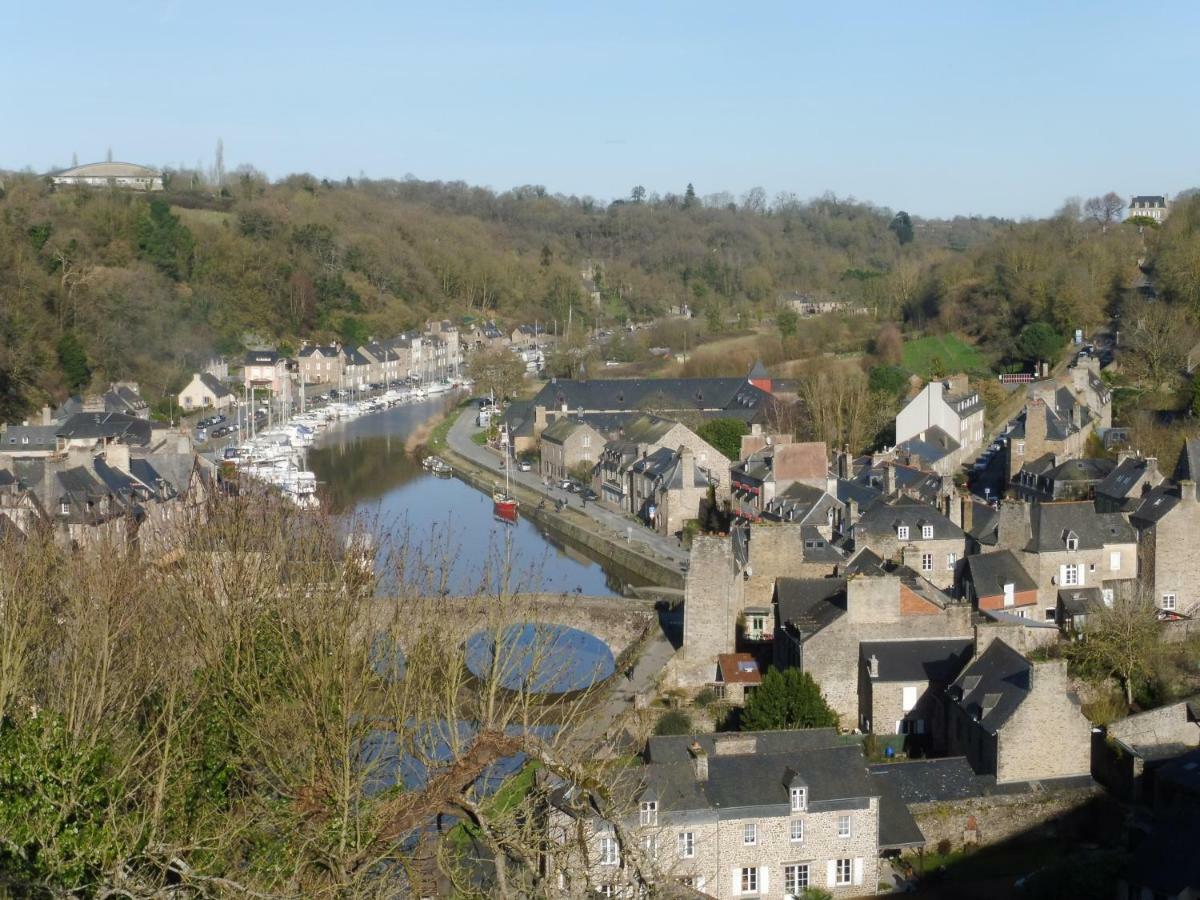 Apartmán Le Pressoir Dinan Exteriér fotografie
